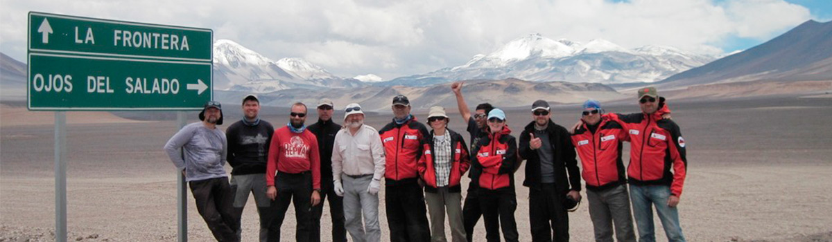 Chile: Excursion San Pedro de Atacama & Ojos del Salado (6.893 m)the highest volcano in the world