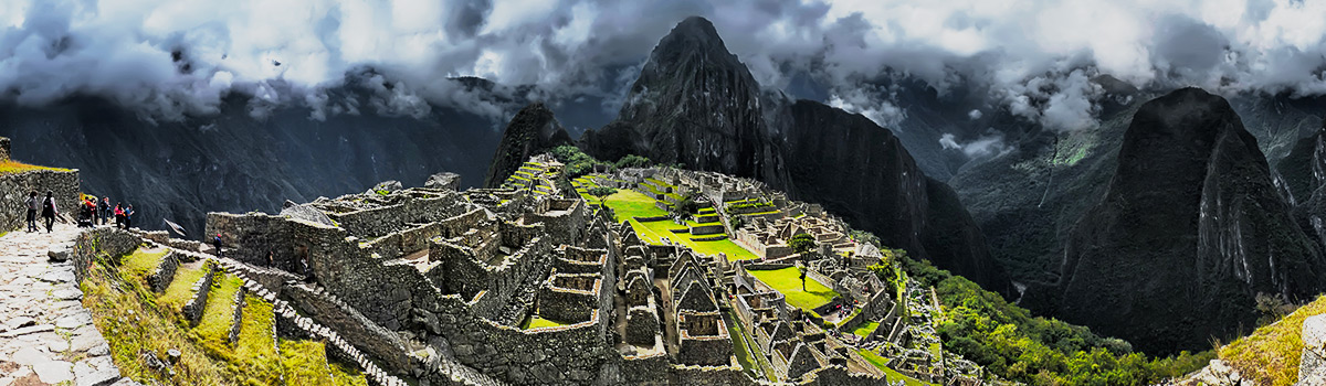 Peru: Trekking Inca Trail to Machu Picchu (Huayna Picchu 2.667 m)