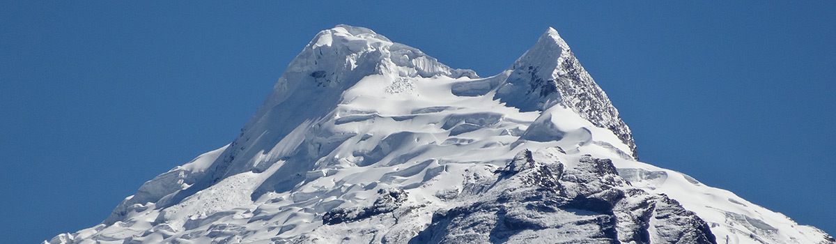 Peru: Expedition Nevado Vallunaraju (5686 m) or called Wallunarahu