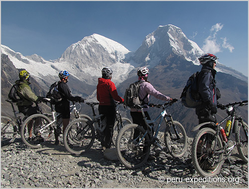 Peru: Mountainbike Trans-Cordillera Blanca Huascaran-Circuit - Punta Olimpica (4890 m)