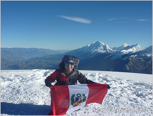 Climbing Nevado Pisco (5752 m)