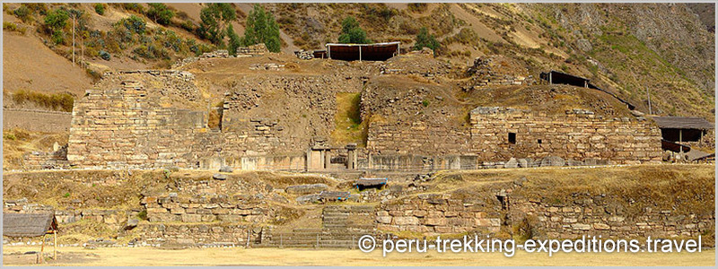 Peru: Bus - Tour Culture Chavin de Huantar (3180 m)