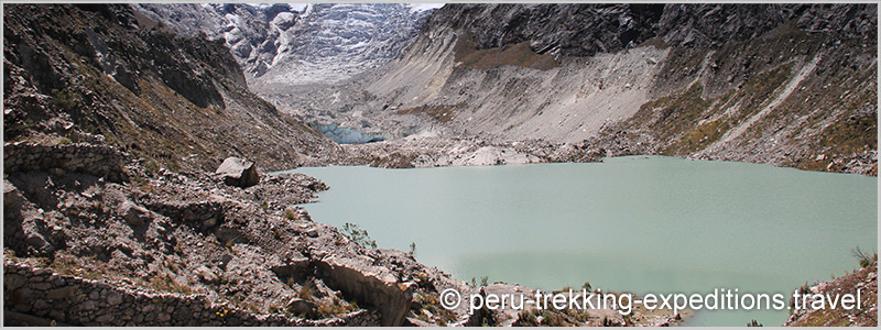 Peru: Trekking Laguna Llaca Adventure over (4474 m)